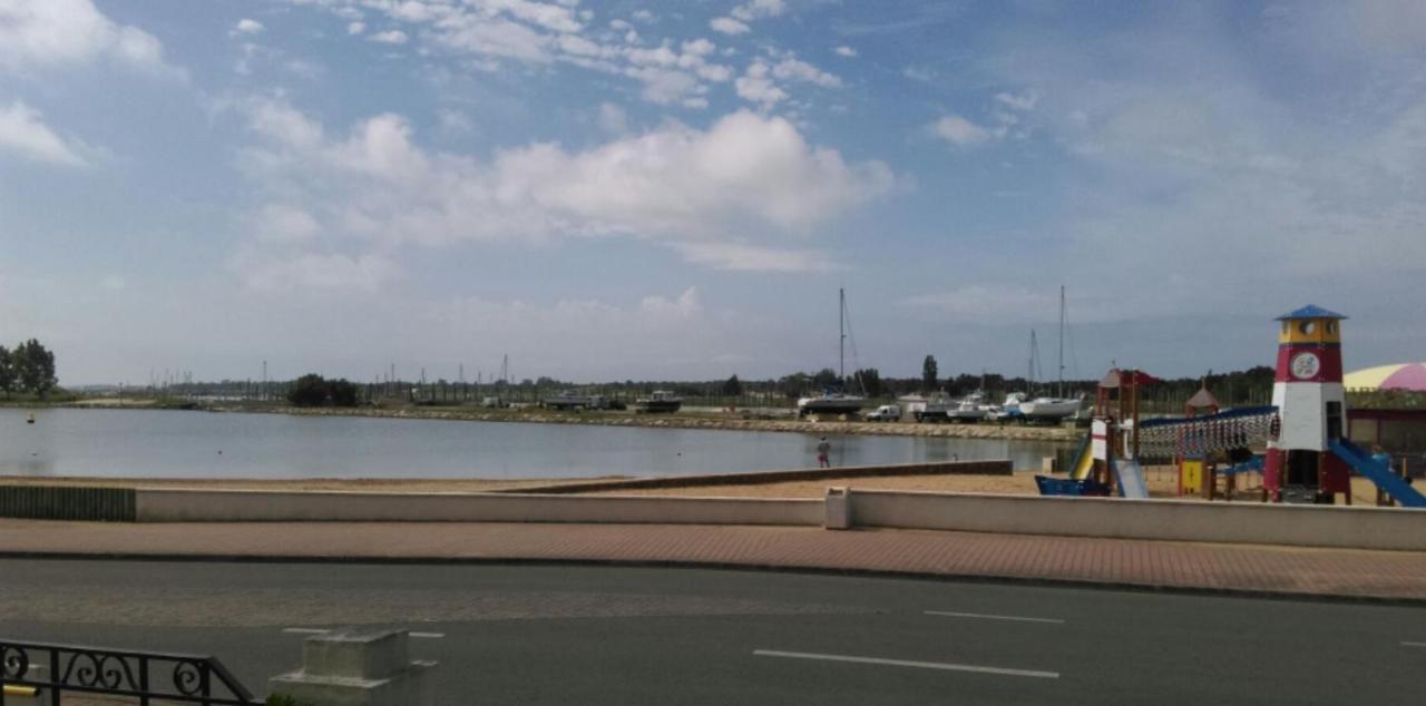Maison de vacances face plan d'eau classée La Faute-sur-Mer Exterior foto